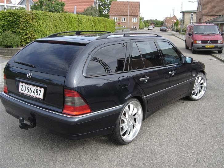 Mercedes Benz C220D SOLGT billede 5