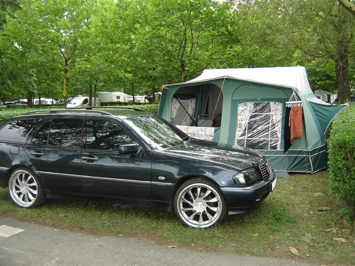 Mercedes Benz C220D SOLGT billede 12