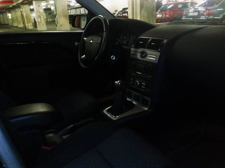 Ford Mondeo Ghia X billede 13