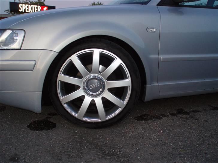 VW Passat 3B SOLGT billede 4