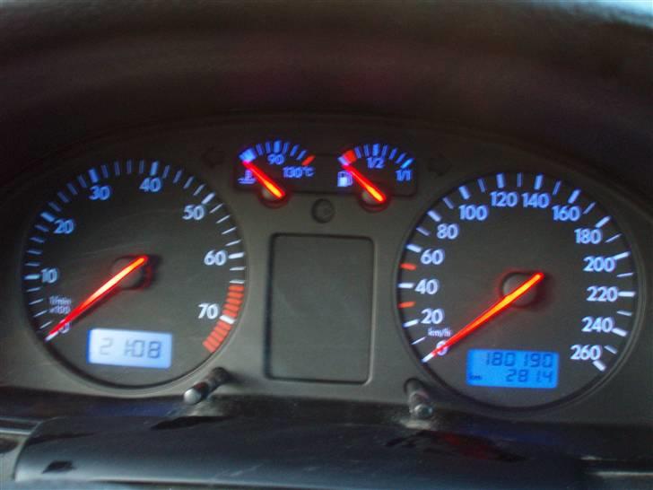 VW Passat 3B SOLGT billede 10