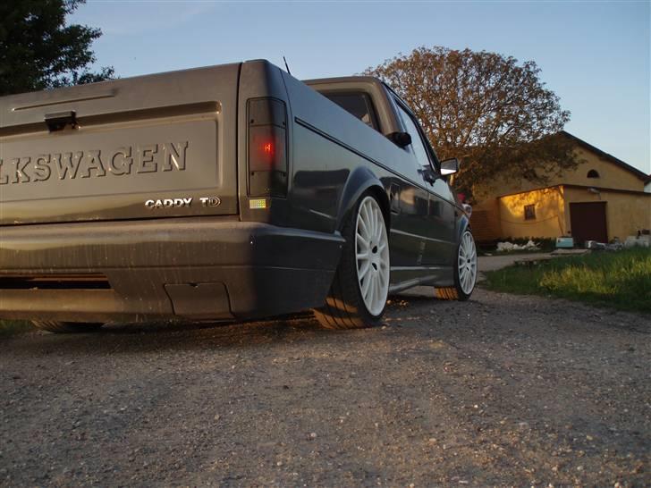 VW Caddy 1.6 TD BYTTET billede 8