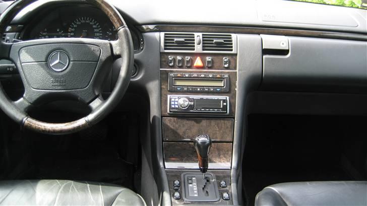 Mercedes Benz E 3,6 Lorinser DØD....  - Dejligt sted at opholde sig billede 10