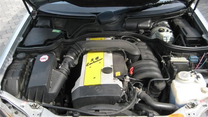 Mercedes Benz E 3,6 Lorinser DØD....  - Kører som en drøm og med masser af punch :0) billede 13