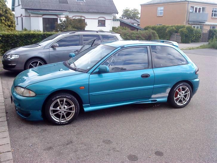 Mitsubishi Colt GLXI  (Byttet) - Nyt - 16/6-09  - så skal der snart bredeskærmekanter på.. billede 11