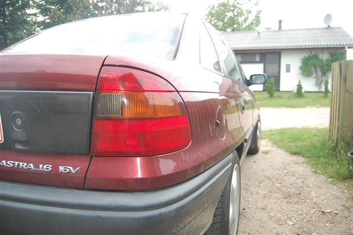 Opel astra f sedan billede 6