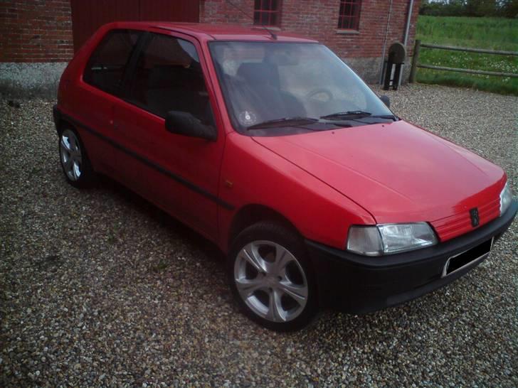 Peugeot  106 Total skadet billede 15