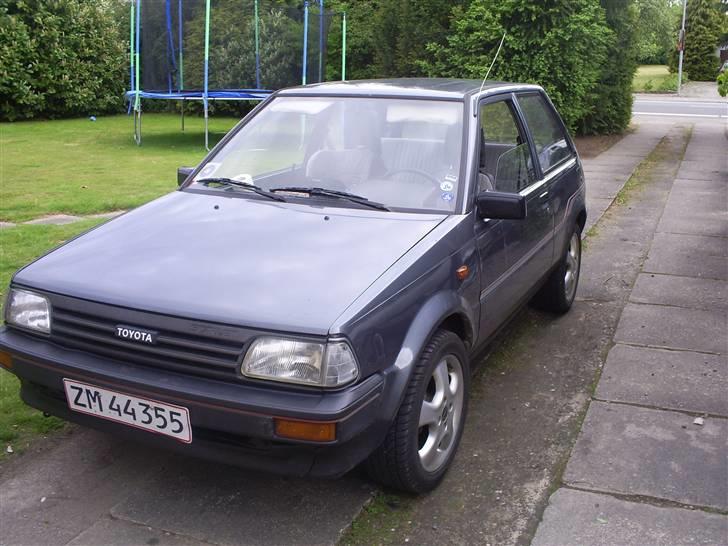 Toyota Starlet 1,0 billede 3