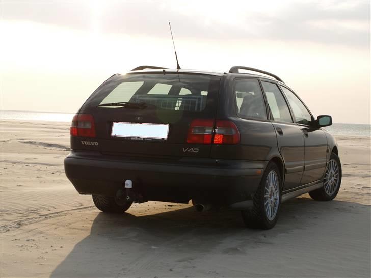 Volvo V40, Aut. billede 1