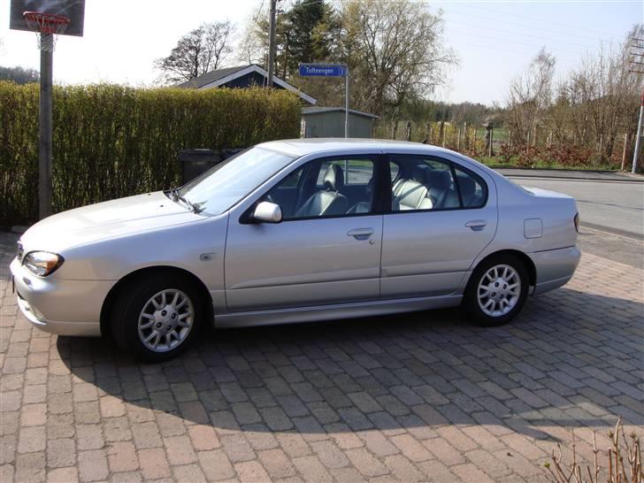 Nissan primera Elegance billede 10