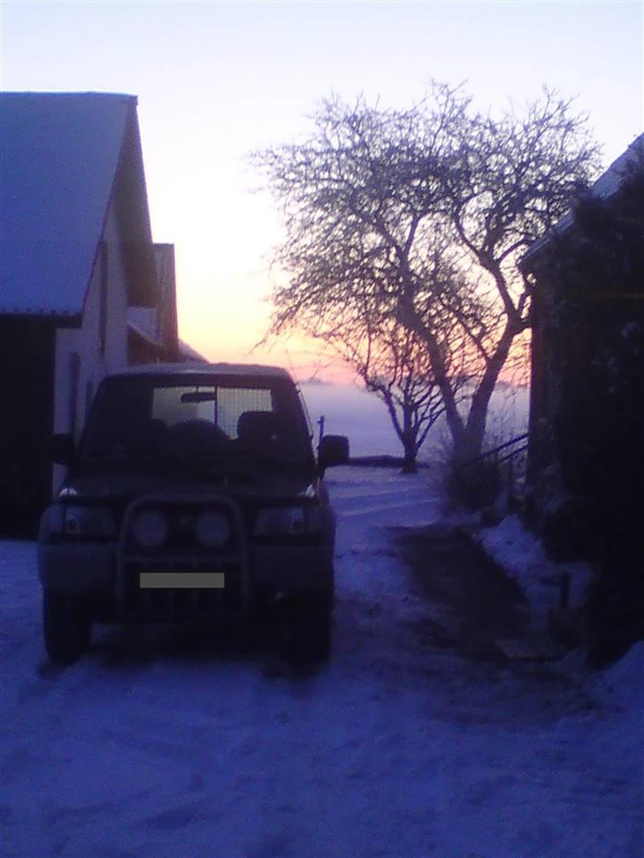 Hyundai galloper  4x4  5D   - En kold dag  billede 2