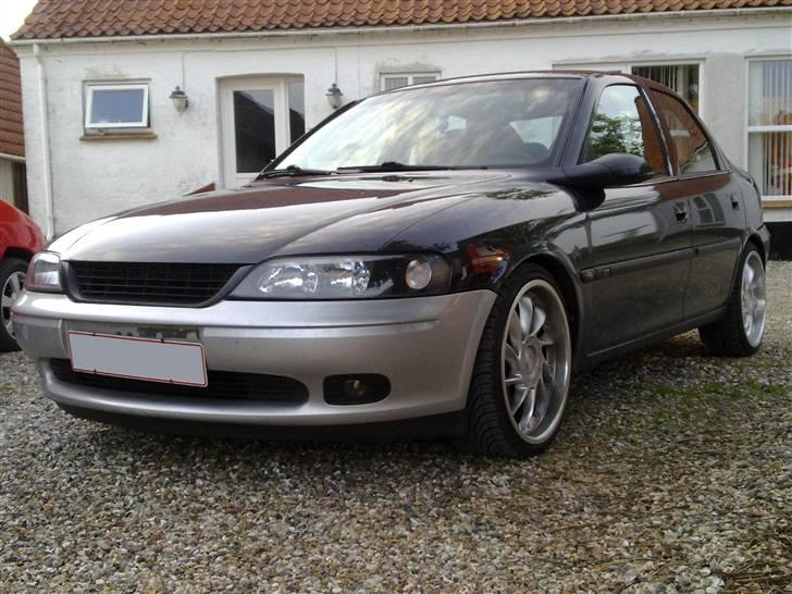 Opel  !BYTTET!        - Med den nye facelifted forkofanger... Skal males... billede 16