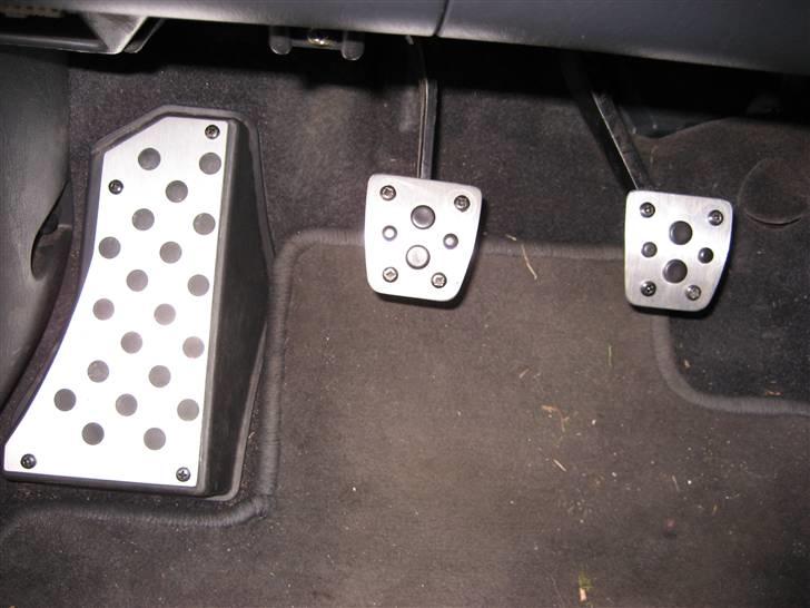 Toyota Corolla 1,8 T-Sport SOLGT billede 17