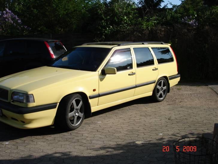 Volvo 850 T5R SOLGT billede 1