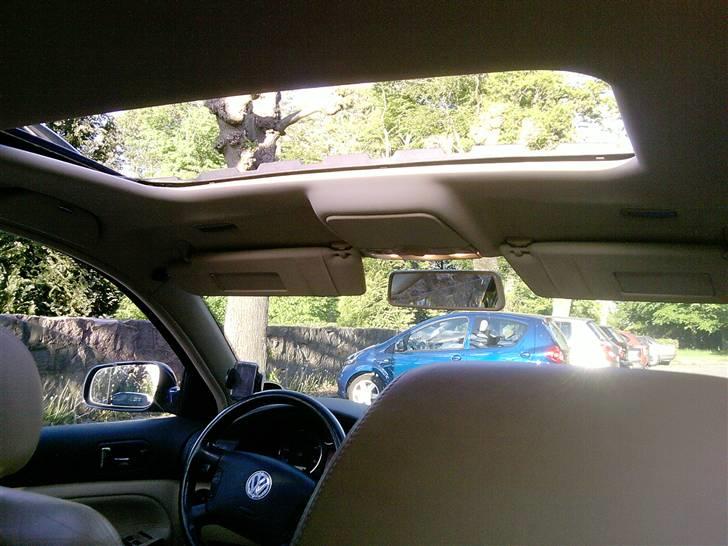 VW passat 1.9TDI 130HK 6GEAR billede 4