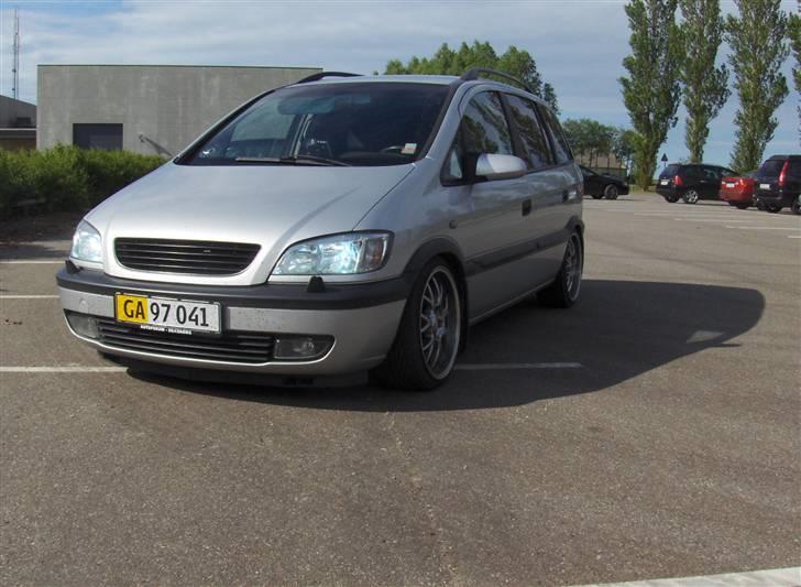 Opel Zafira (solgt) billede 4