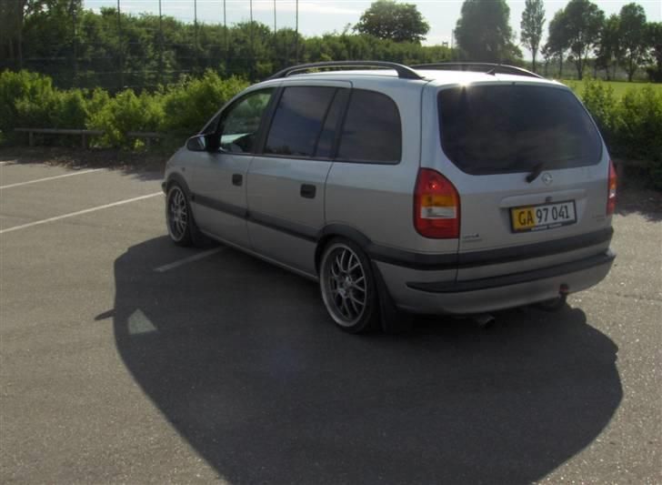 Opel Zafira (solgt) billede 5