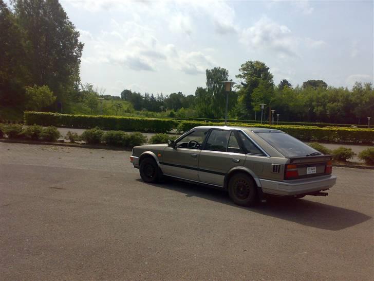 Nissan bluebird sgx solgt billede 9