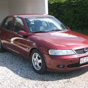 Opel Vectra B (bud modtages)
