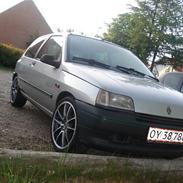 Renault Clio * DØD