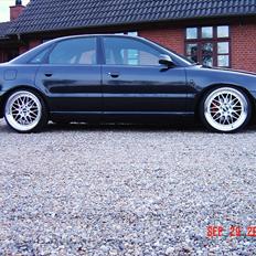 Audi A4 1,8TS QUATTRO SOLGT