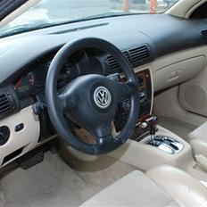 VW Passat 2,8 V6 SOLGT