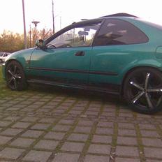 Honda civic coupe solgt