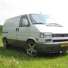 VW Transporter T4 TDI(SOLGT)