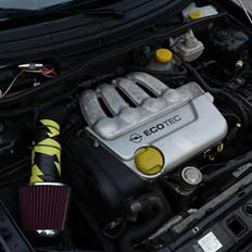 Opel Corsa 16v Sport