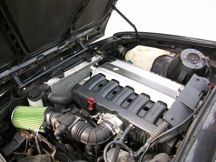 BMW e30 325i 24v - solgt billede 8