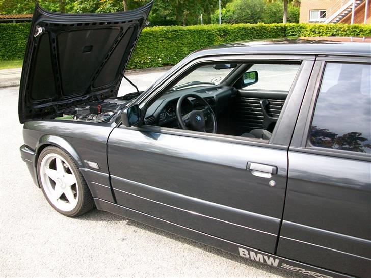 BMW e30 325i 24v - solgt billede 12