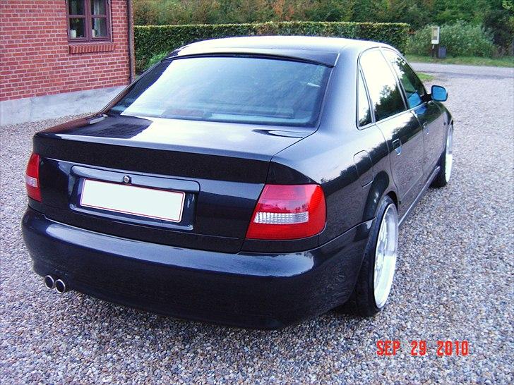 Audi A4 1,8TS QUATTRO SOLGT billede 9