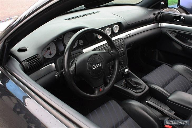 Audi A4 1,8TS QUATTRO SOLGT - Hvide Quattro GmBH ure. Sad i fra frabrikken billede 12