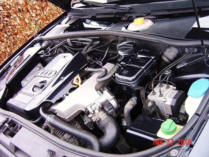 Audi A4 1,8TS QUATTRO SOLGT billede 16