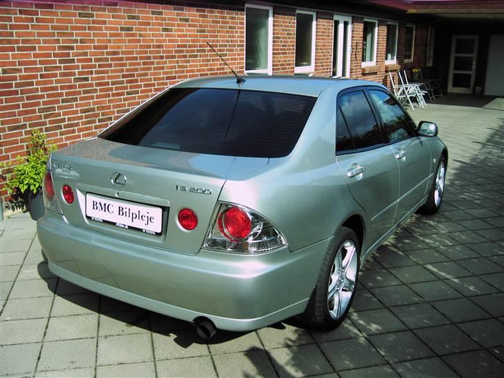 Lexus IS 200 SOLGT! billede 6