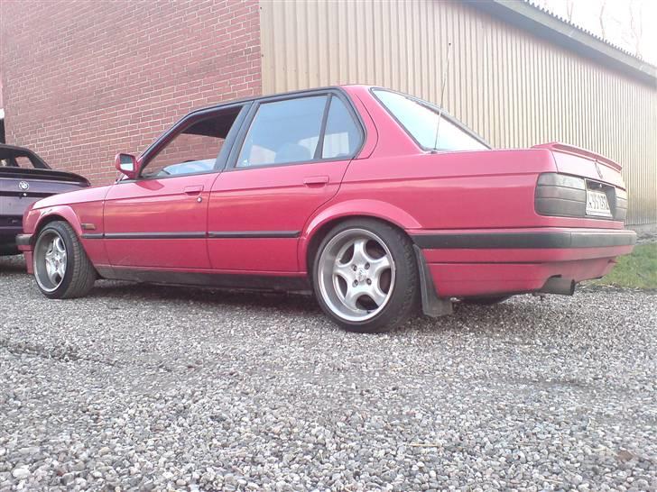 BMW e30 320/325i SOLGT :'( billede 3