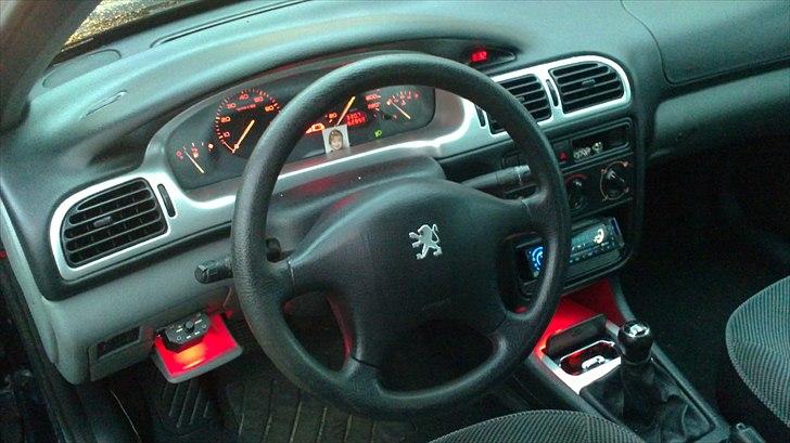 Peugeot 406 solgt billede 2