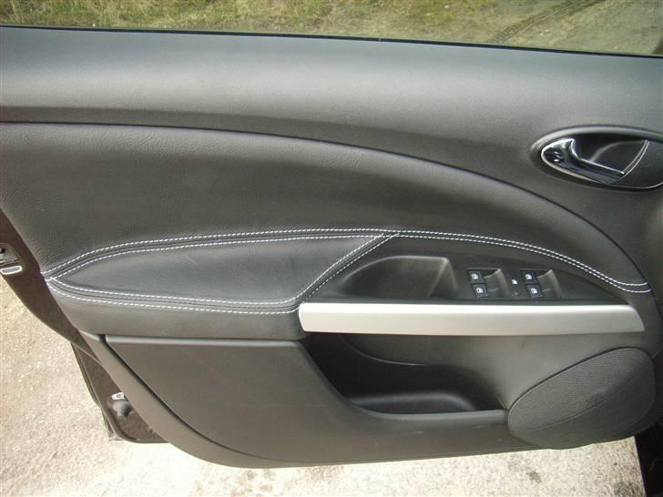Seat Altea FR TFSI - Læder dørbeklædning + alu dørgreb. billede 10