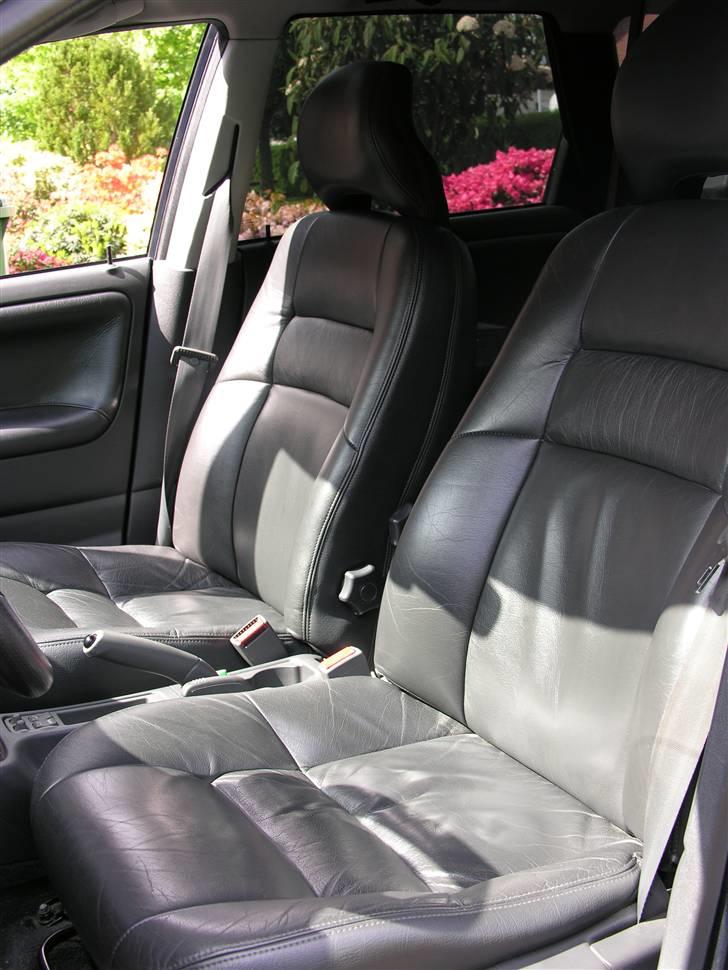 Volvo V40 T4 - De dejlige lædersæder billede 9