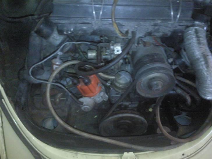 VW bobbel 1303projekt SOLGT billede 2