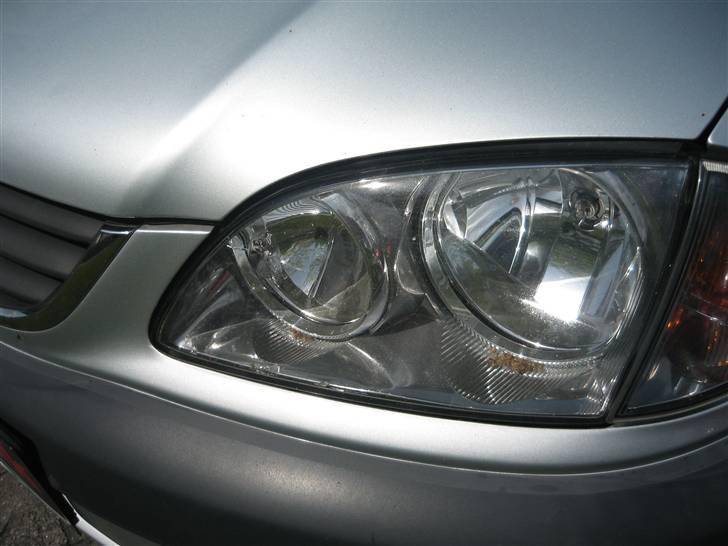 Toyota Avensis D4D - De klare lygter.. billede 3