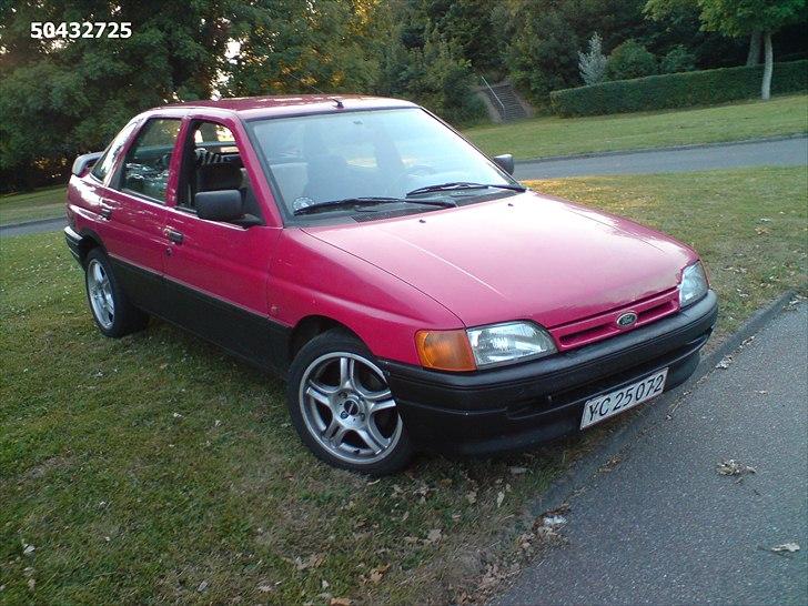 Ford Escort billede 4