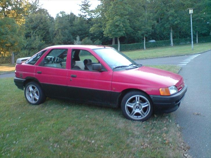 Ford Escort billede 2