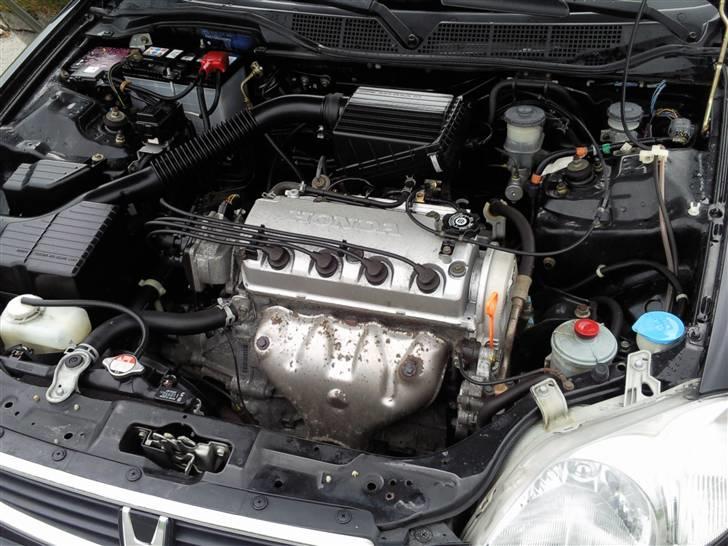 Honda civic 1,4i s (byttes/sælges) - bilen har kun gået 62000 billede 6