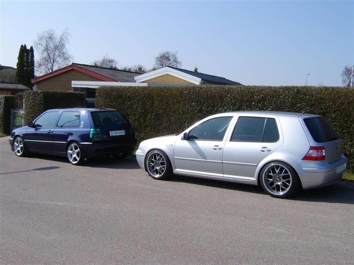 VW Golf IV 2,3 VR5 Highline - Så er de lige blevet vasket billede 12