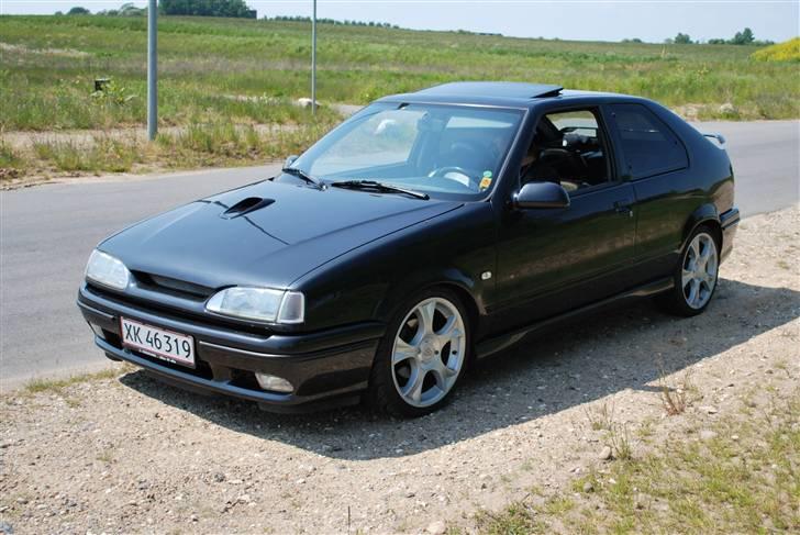 Renault 19 16v - SOLGT! billede 1