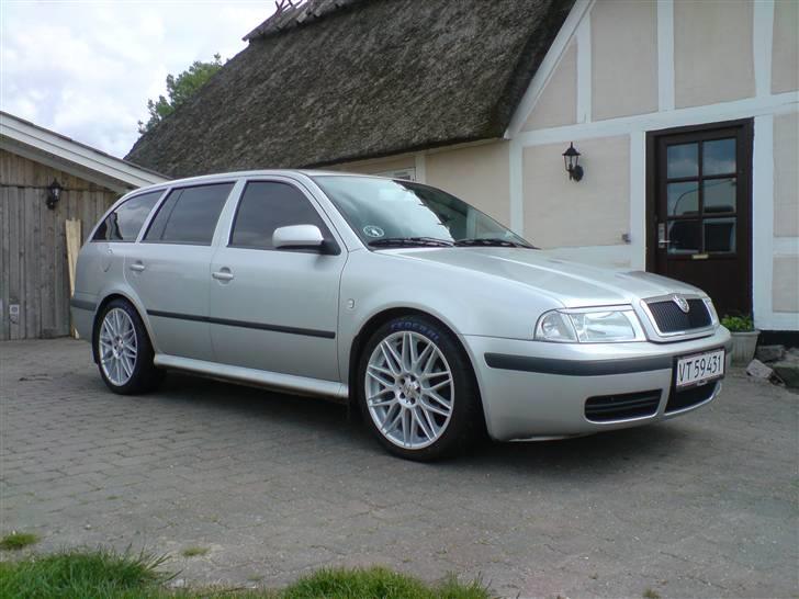 Skoda octavia combi SOLGT - så er der kommet sommer dæk på billede 12