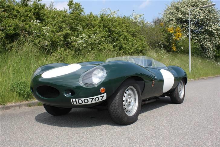 Jaguar D-Type 'Le mans' - Den står rimelig høj, men gjorde den også dengang. billede 6