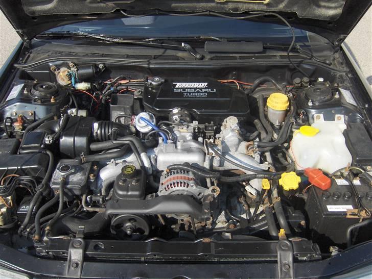 Subaru Legacy Turbo AWD - motoren, med intercooler og det hele...den lyder nu godt billede 9