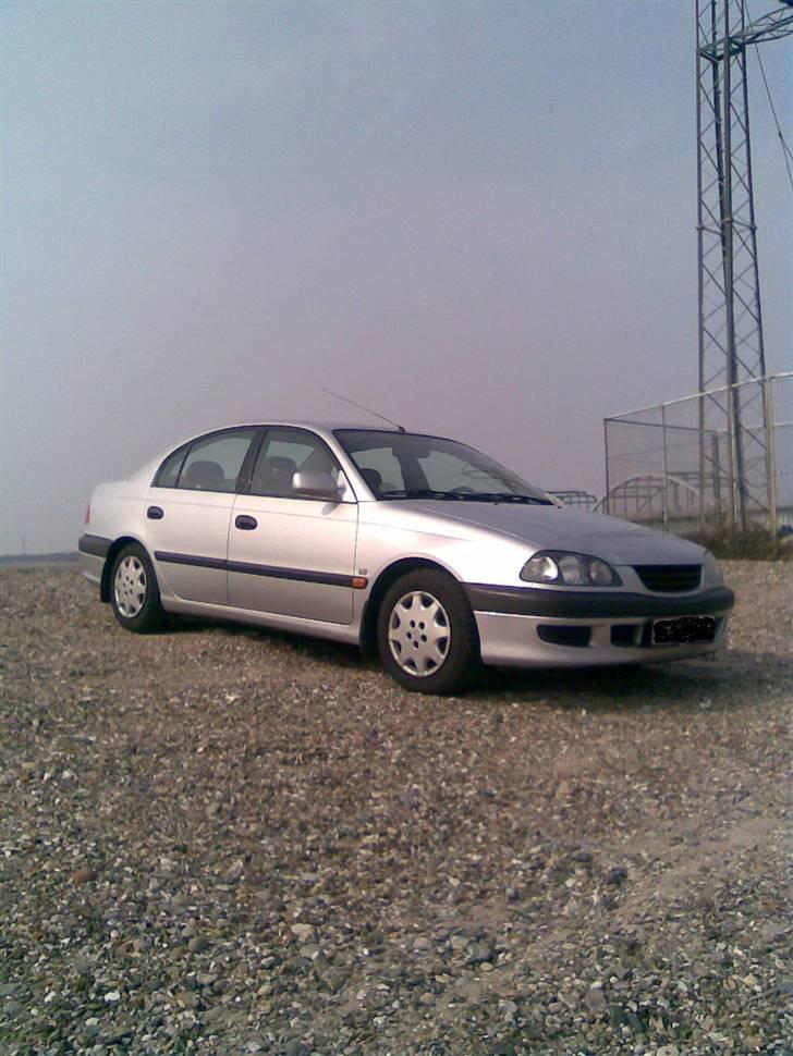 Toyota Avensis   billede 4